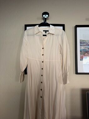 Banana Republic Light Cream Button-Front Long Sleeve Dress